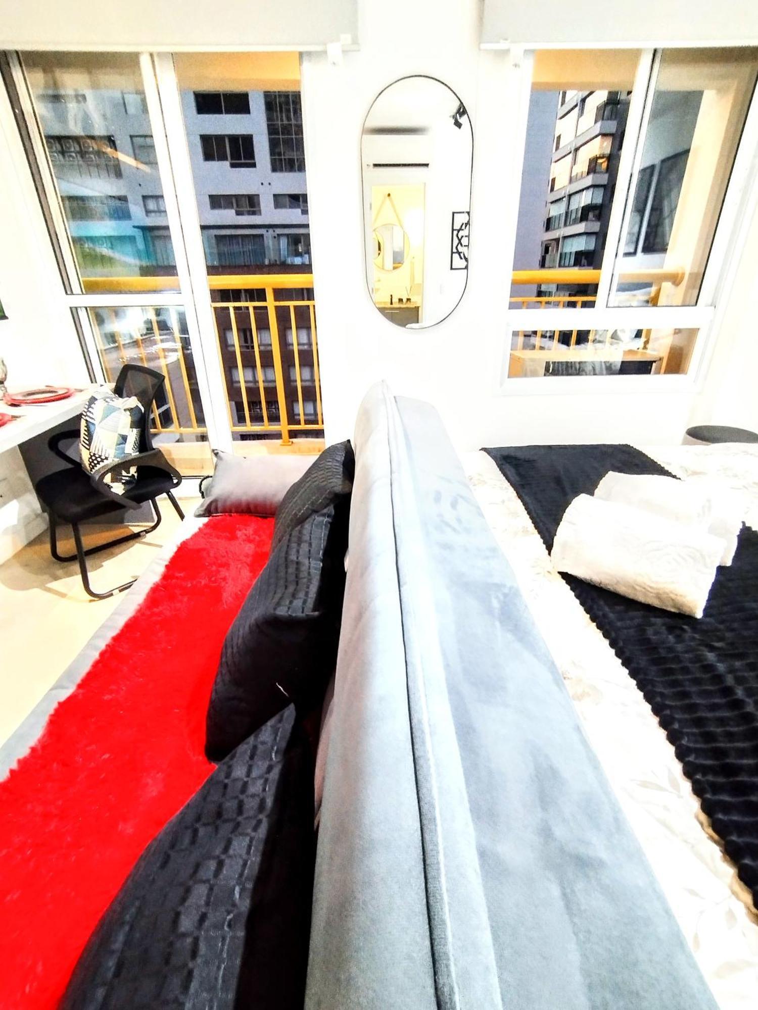 Smart Urban Deluxe Varanda - The Mob One Pinheiros - Black Edition - By Luxxor Aparthotel São Paulo